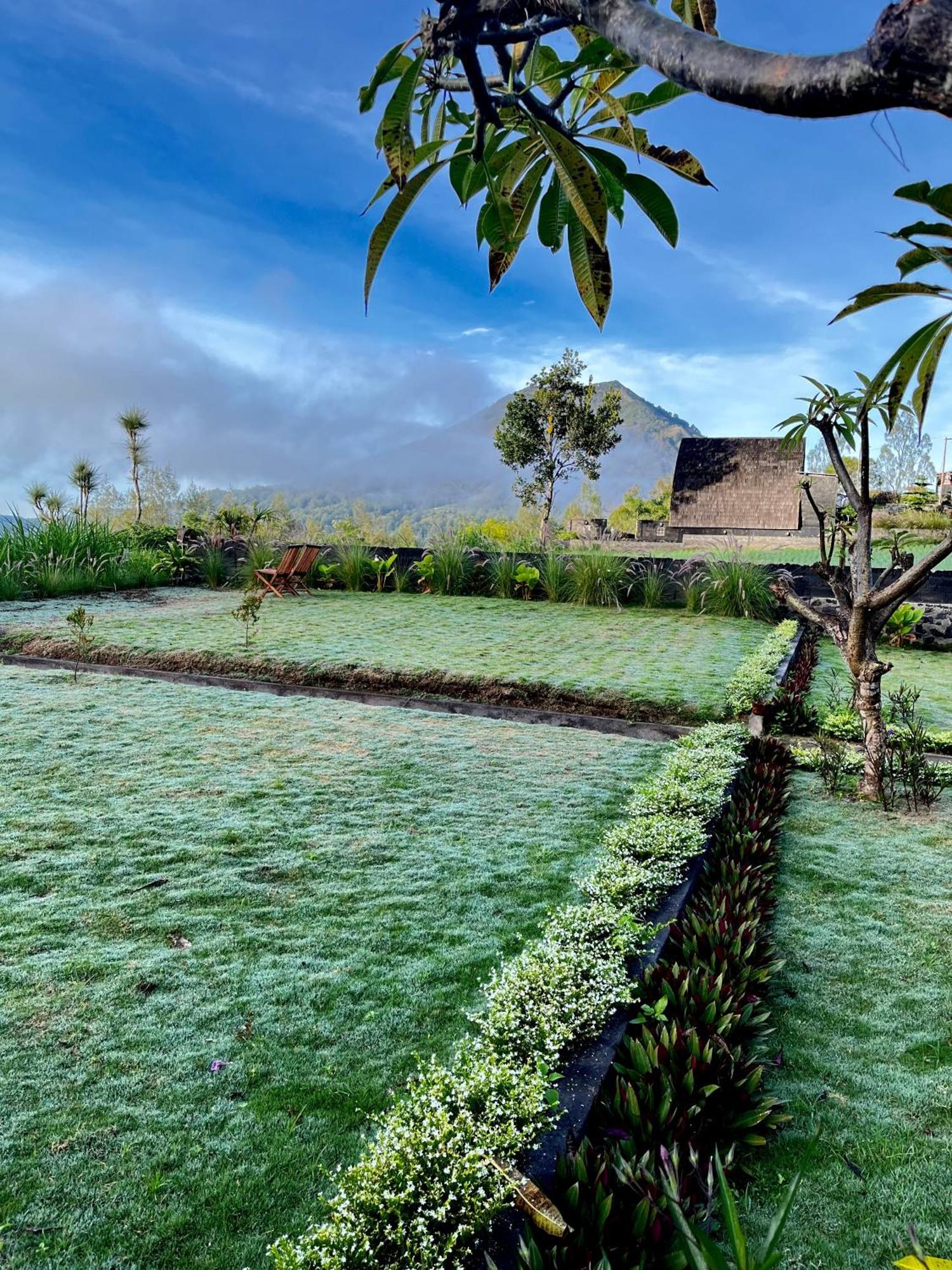 Hillside Bali Bed & Breakfast Kubupenlokan Екстериор снимка